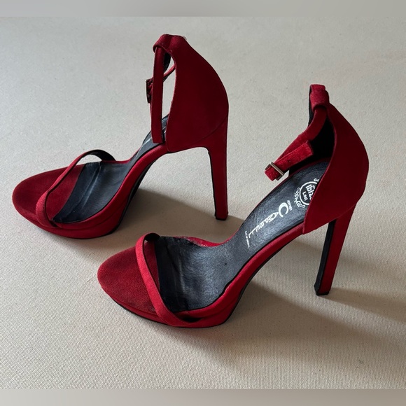 Jeffrey Campbell Red Stiletto Heels Ankle Strap - Picture 3 of 11